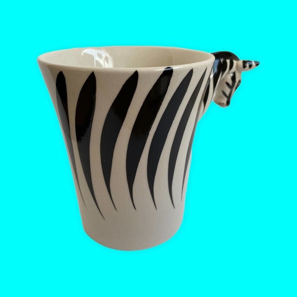 Zebra Coffee Cup Mug 12oz. with 3D Zebra Head Handle Cocoa Soup Pier One - Picture 6 of 7